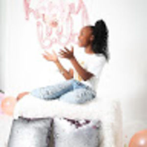 Meet your Posher, Deanna